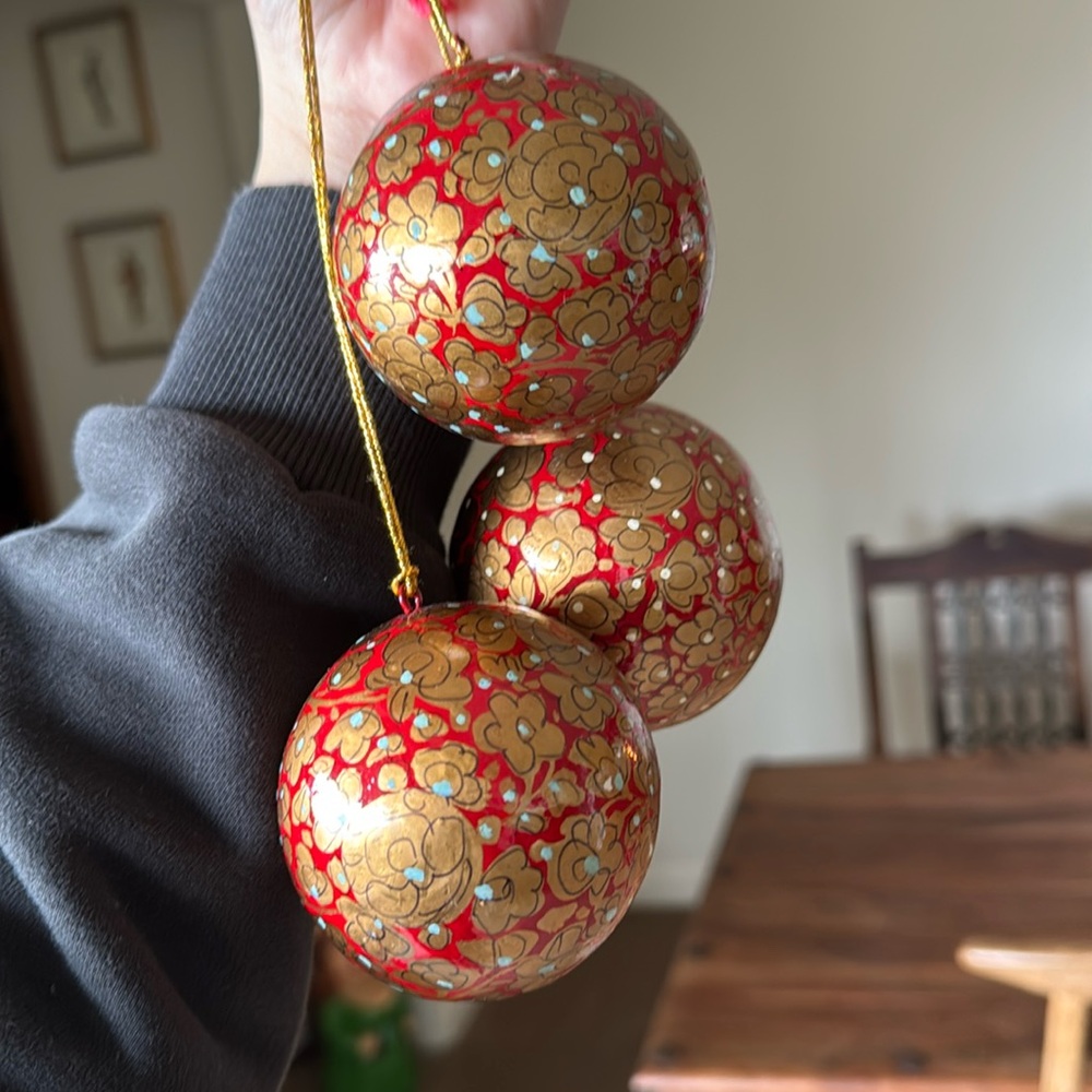 Wooden Hand-painted Indian Christmas Ornaments! ❤️💛❤️💛